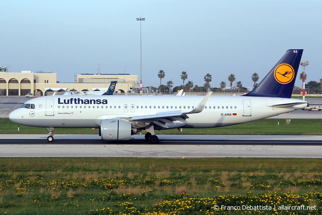 D-AINA (cn 6801) Airbus A320-271N