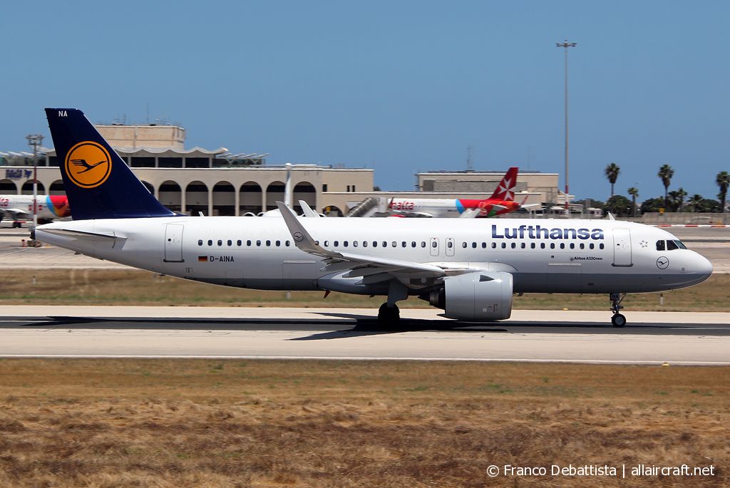 D-AINA (6801) 2015 Airbus A320-271N