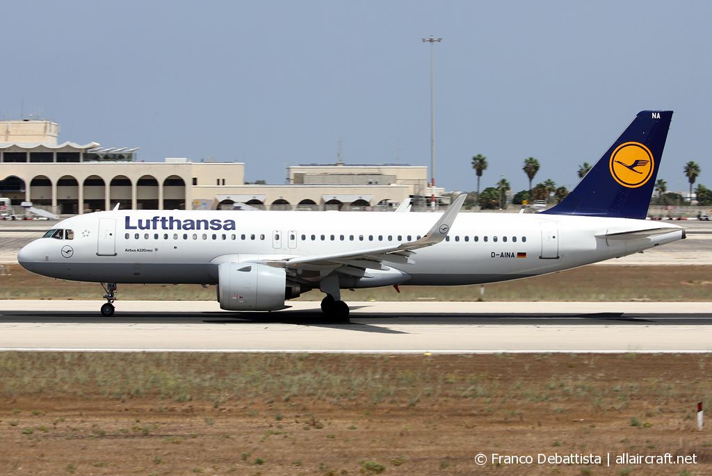 D-AINA (6801) 2015 Airbus A320-271N