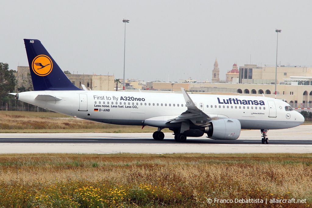 D-AINB (6864) 2016 Airbus A320-271N