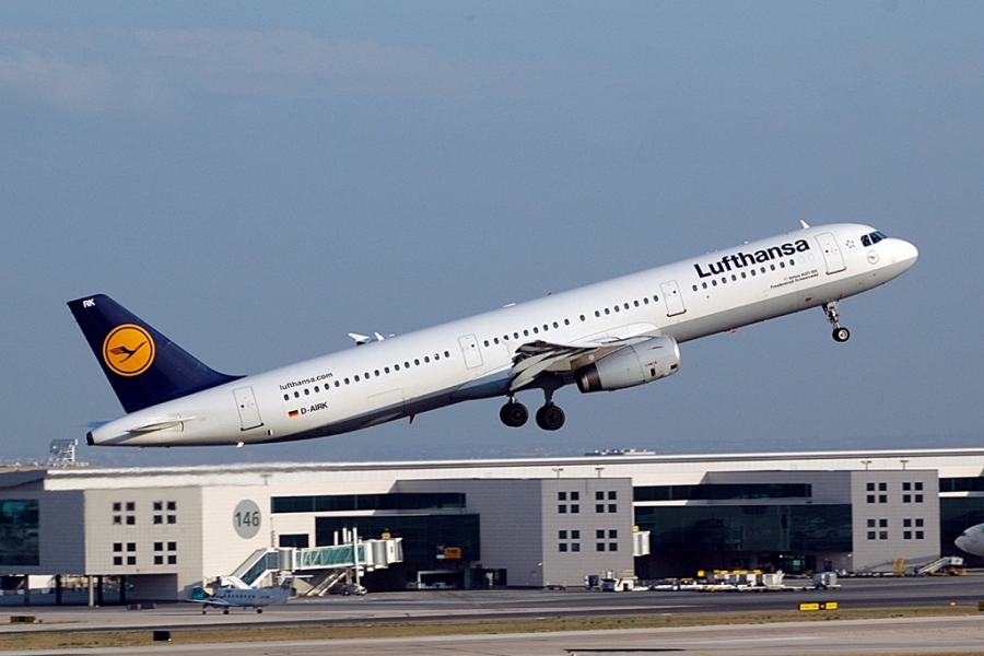D-AIRK (502) 1994 Airbus A321-131