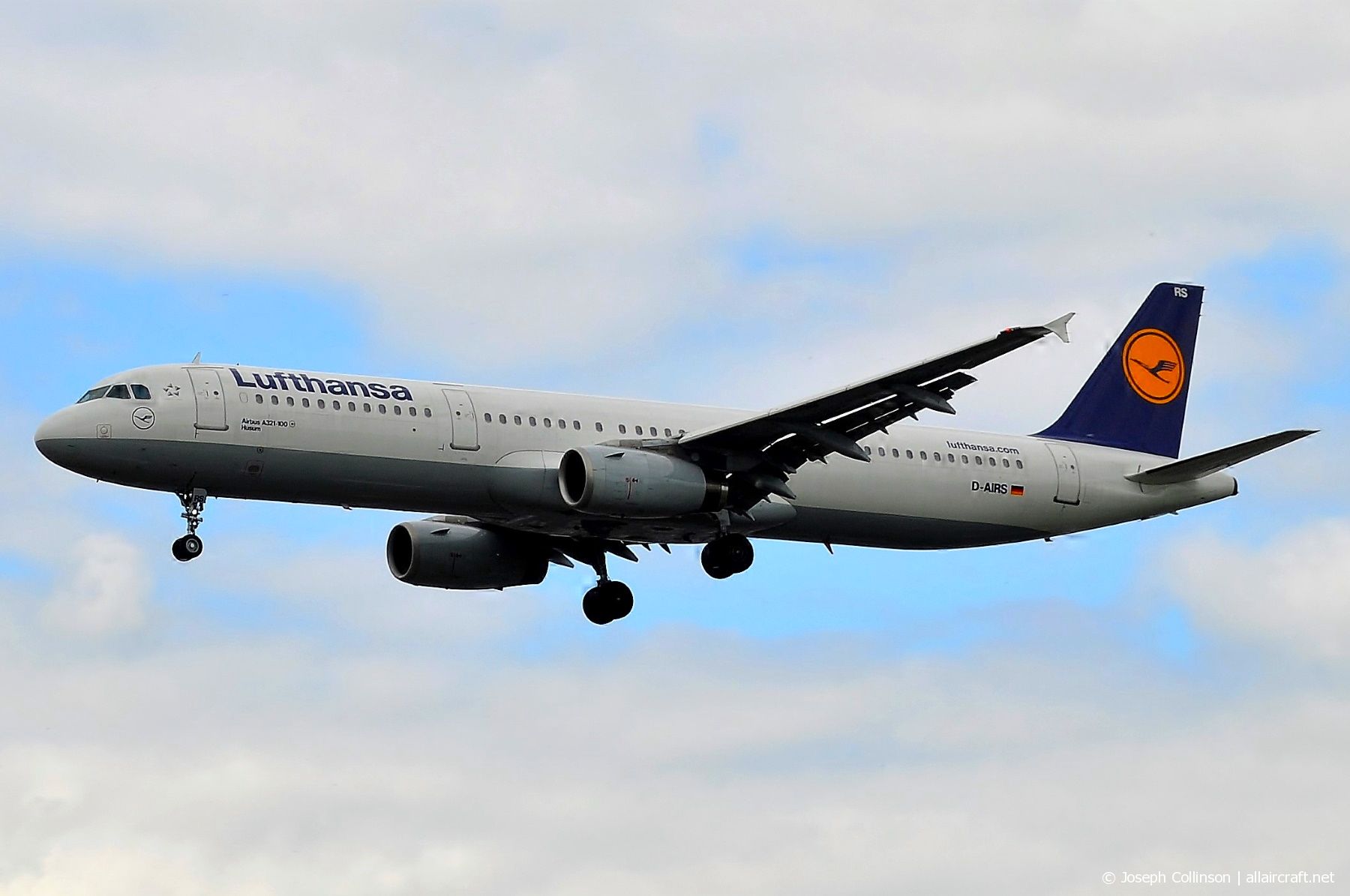 D-AIRS (595) 1996 Airbus A321-131