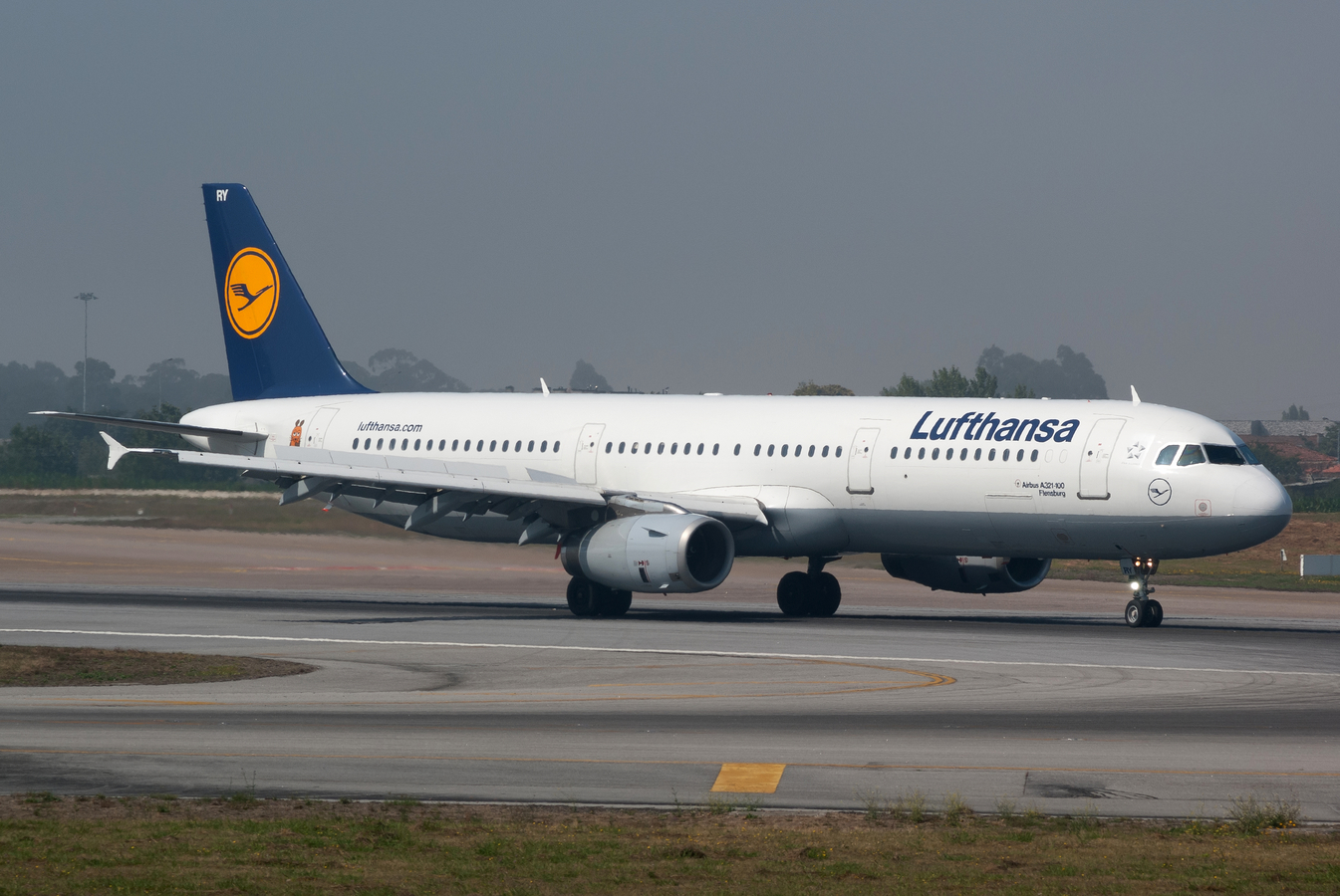 D-AIRY  (cn 0901) Airbus A321-131