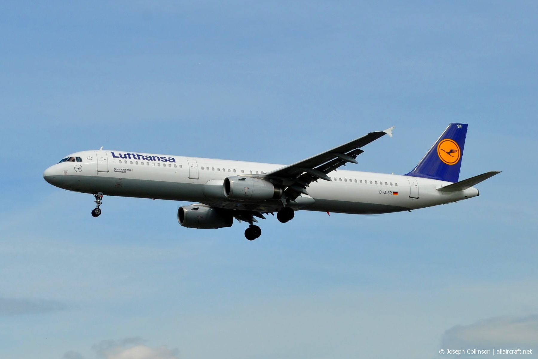 D-AISR (3987) 2009 Airbus A321-231