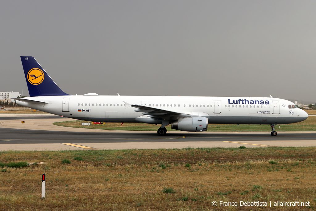 D-AIST (4005) 2009 Airbus A321-231