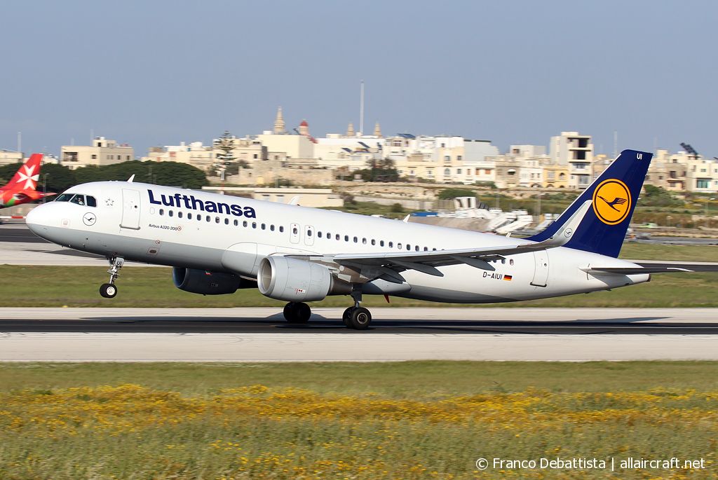 D-AIUI (6265) 2014 Airbus A320-214(WL)