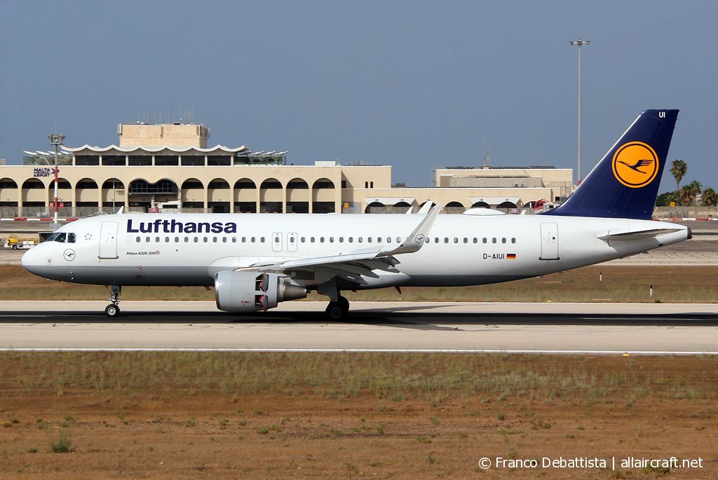 D-AIUI (6265) 2014 Airbus A320-214(WL)
