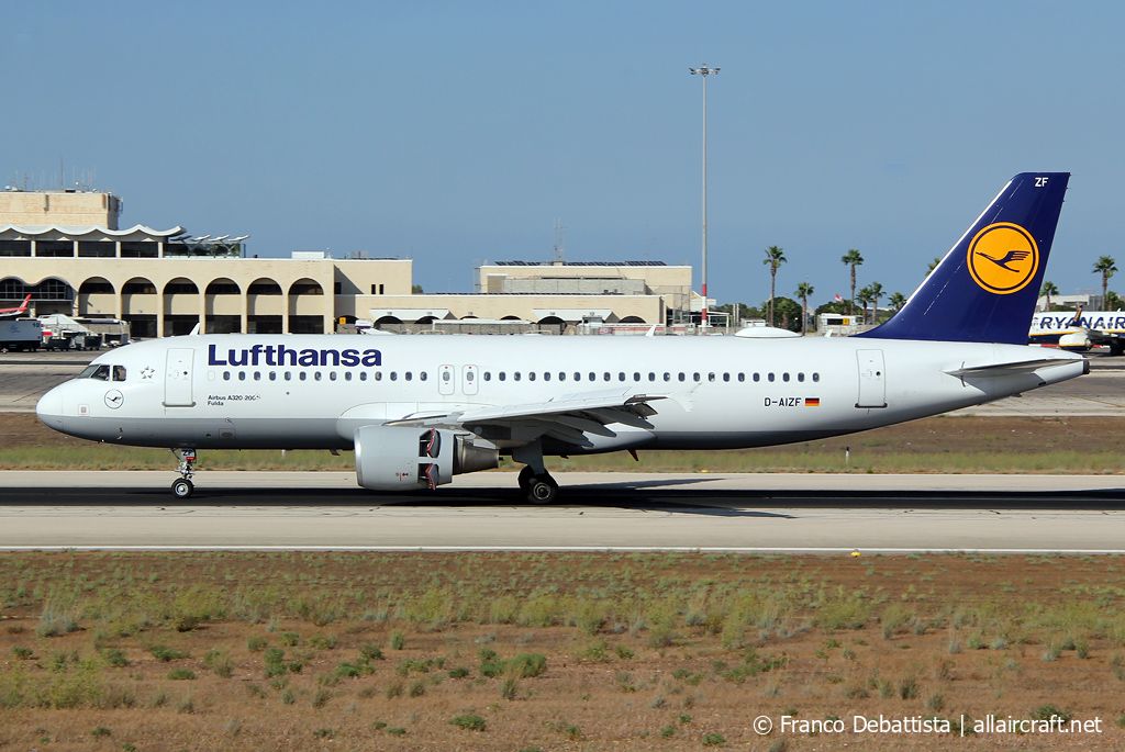 D-AIZF (4289) 2010 Airbus A320-214