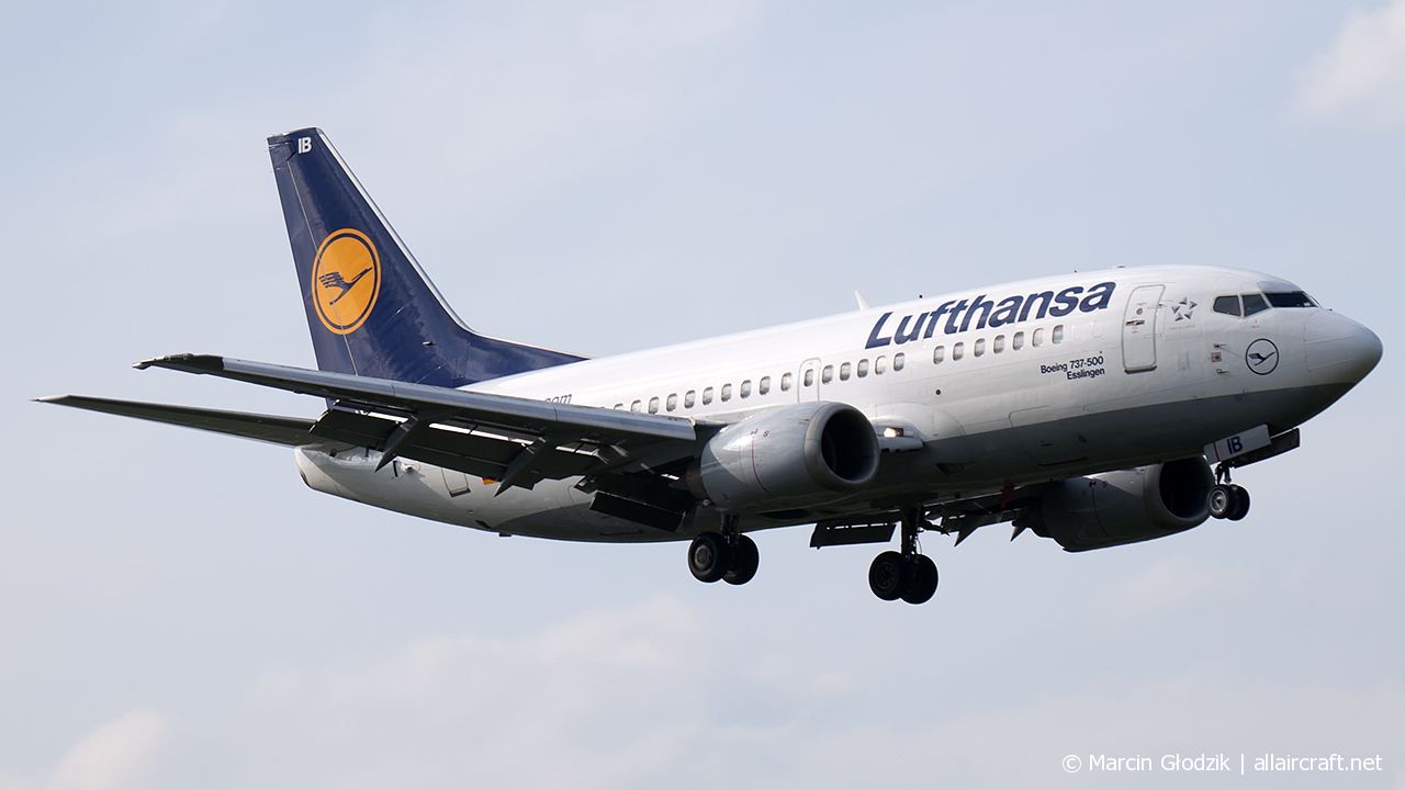 D-ABIB (24816) 1990 Boeing 737-530