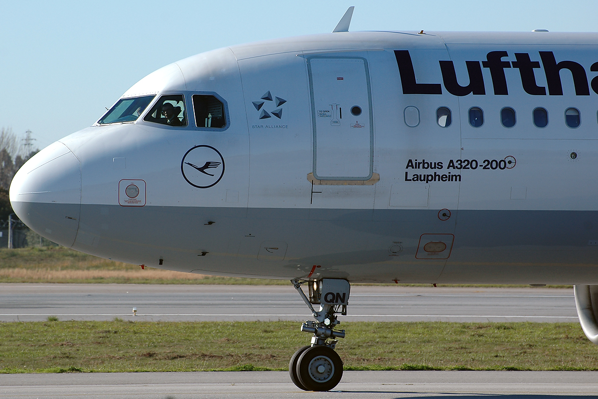 D-AIQN (269) 1991 Airbus A320-211