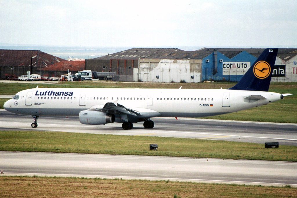 D-AISG (1273) 2000 Airbus A321-231