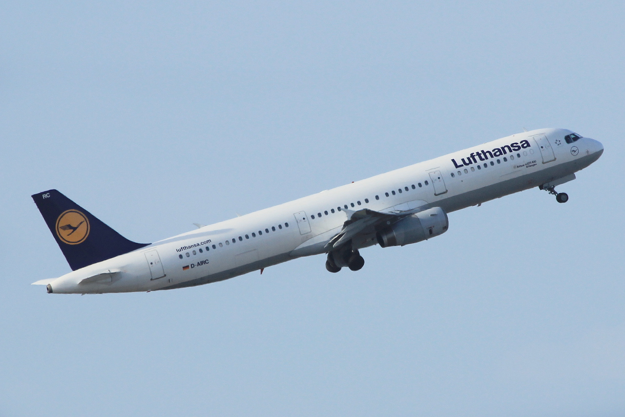 D-AIRC, (cn 473), Airbus A321-131