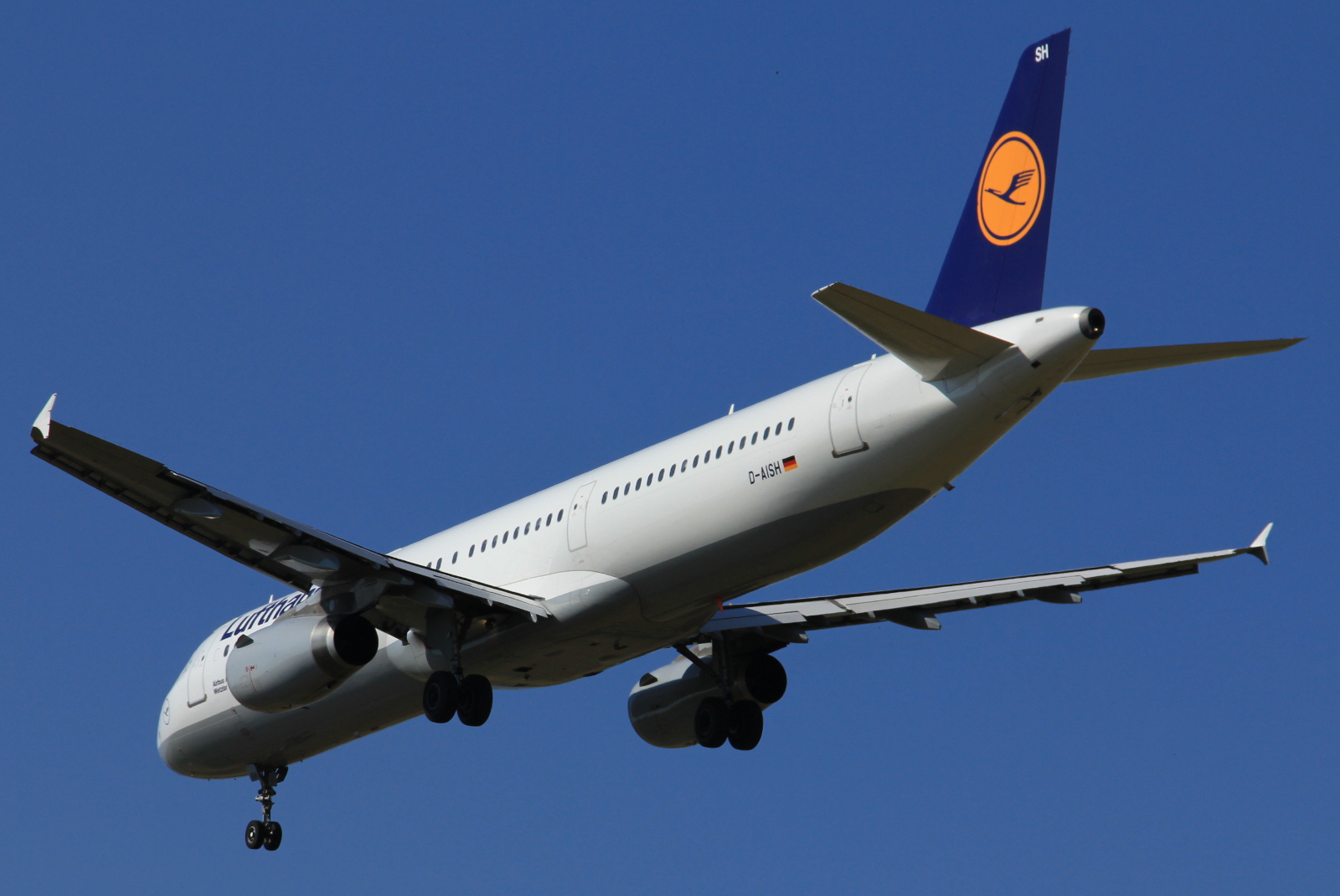 D-AISH (3265) 2007 Airbus A321-231
