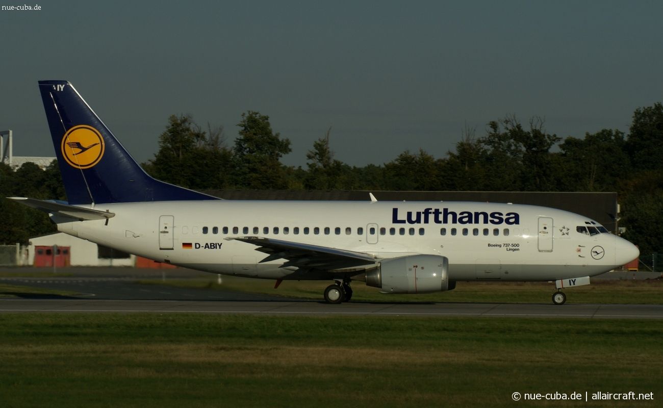 D-ABIY (25243) 1991 Boeing 737-530