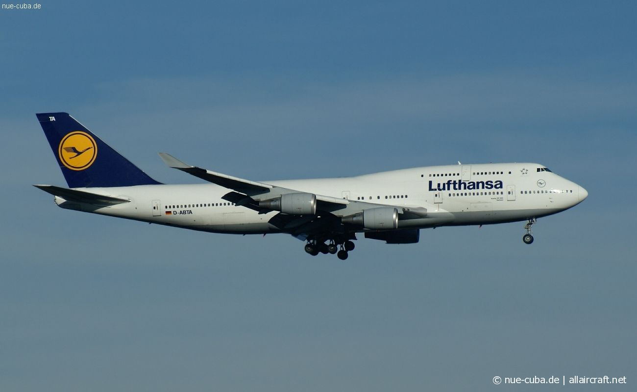 D-ABTA (24285) 1989 Boeing 747-430(M)