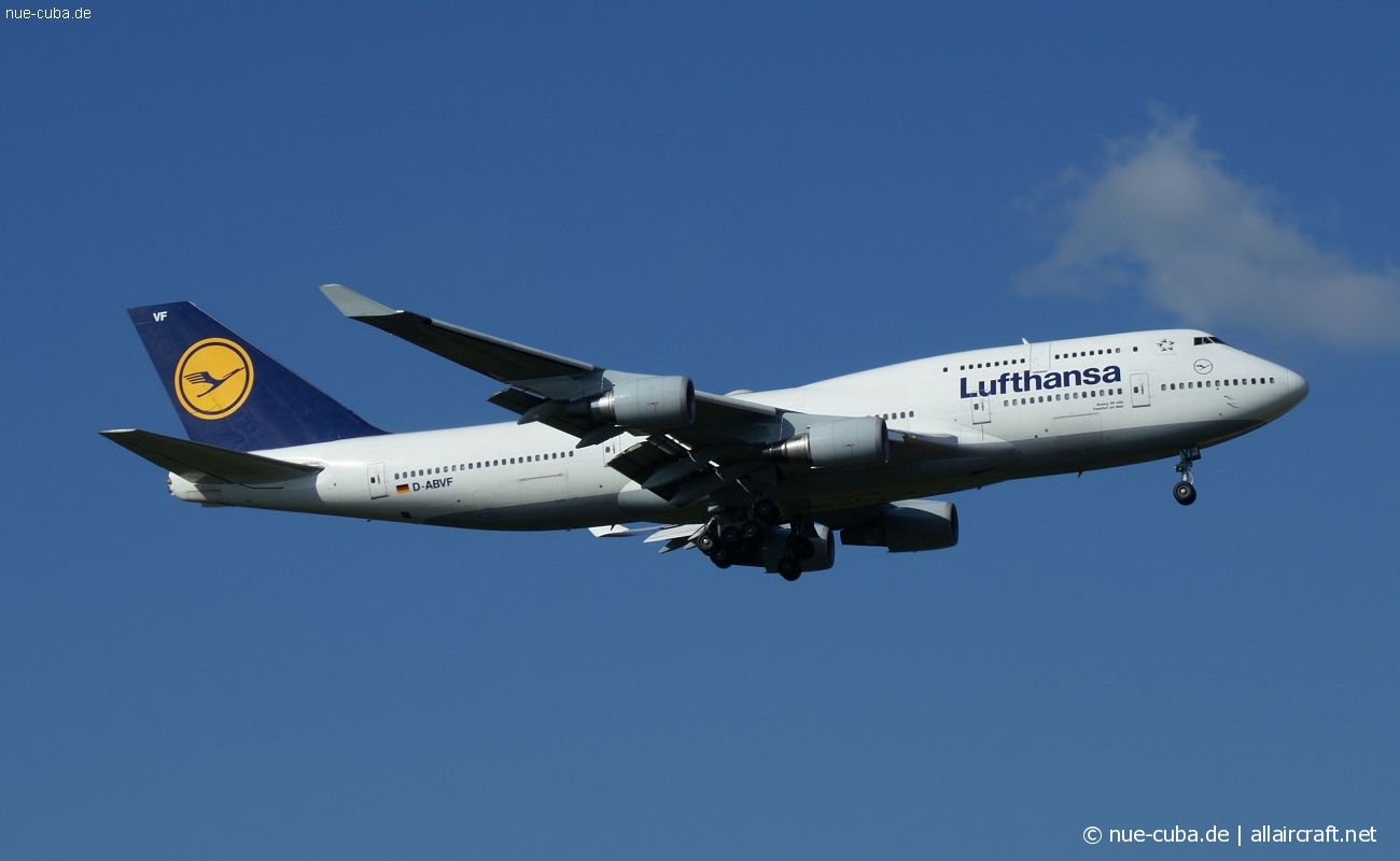 D-ABVF (24761) 1990 Boeing 747-430