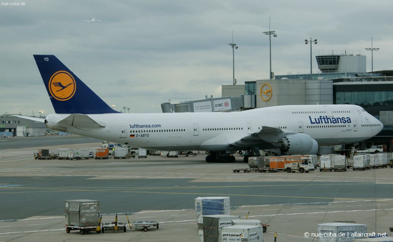 D-ABYD (37829) 2012 Boeing 747-830
