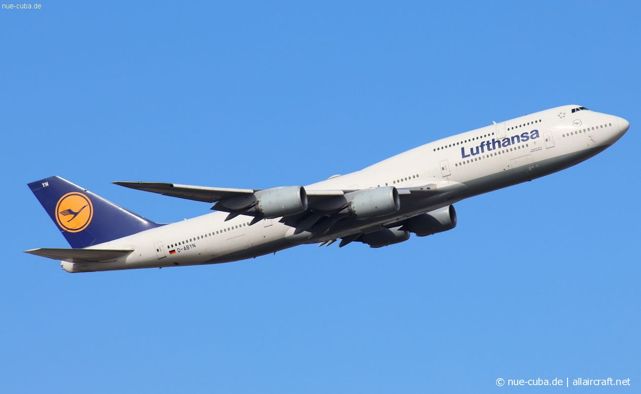 D-ABYN (37838) 2014 Boeing 747-830