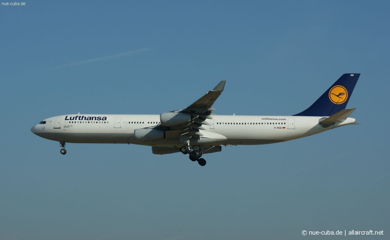 D-AIGD (028) 1994 Airbus A340-311