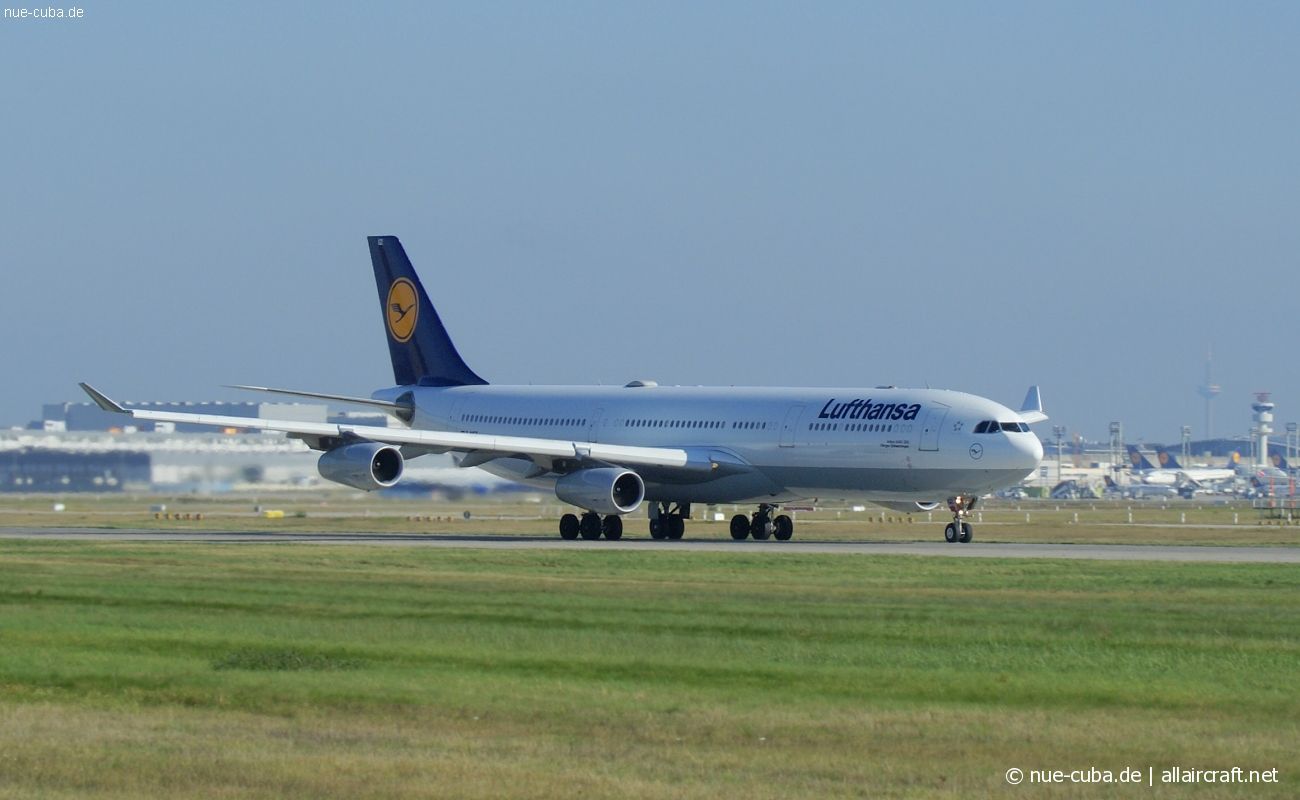 D-AIGZ (347) 2000 Airbus A340-313