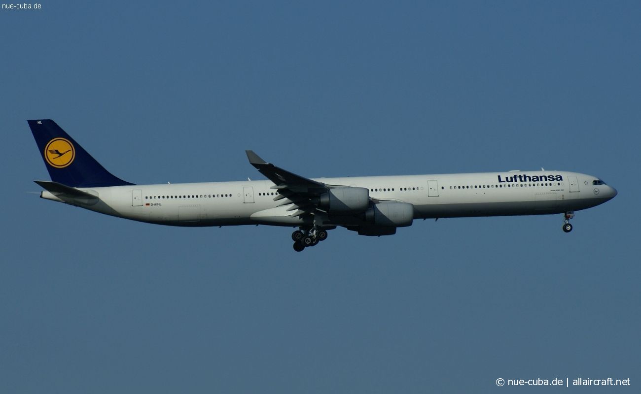 D-AIHL (583) 2004 Airbus A340-642