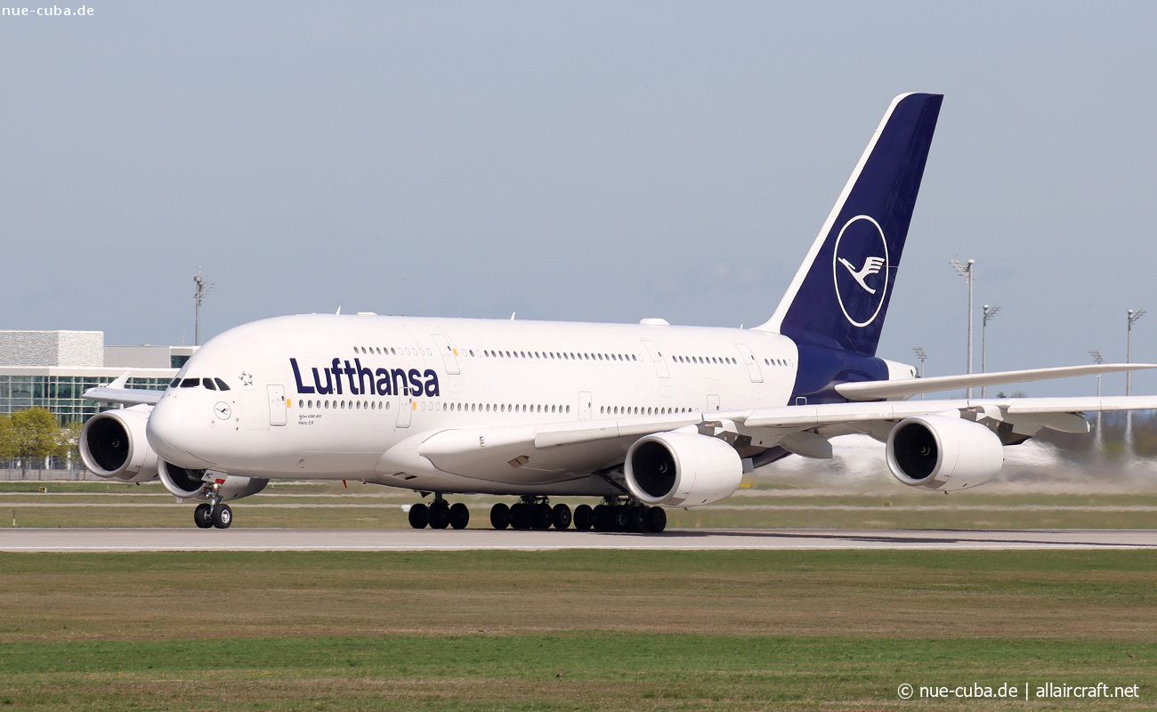 D-AIMC (044) 2010 Airbus A380-841