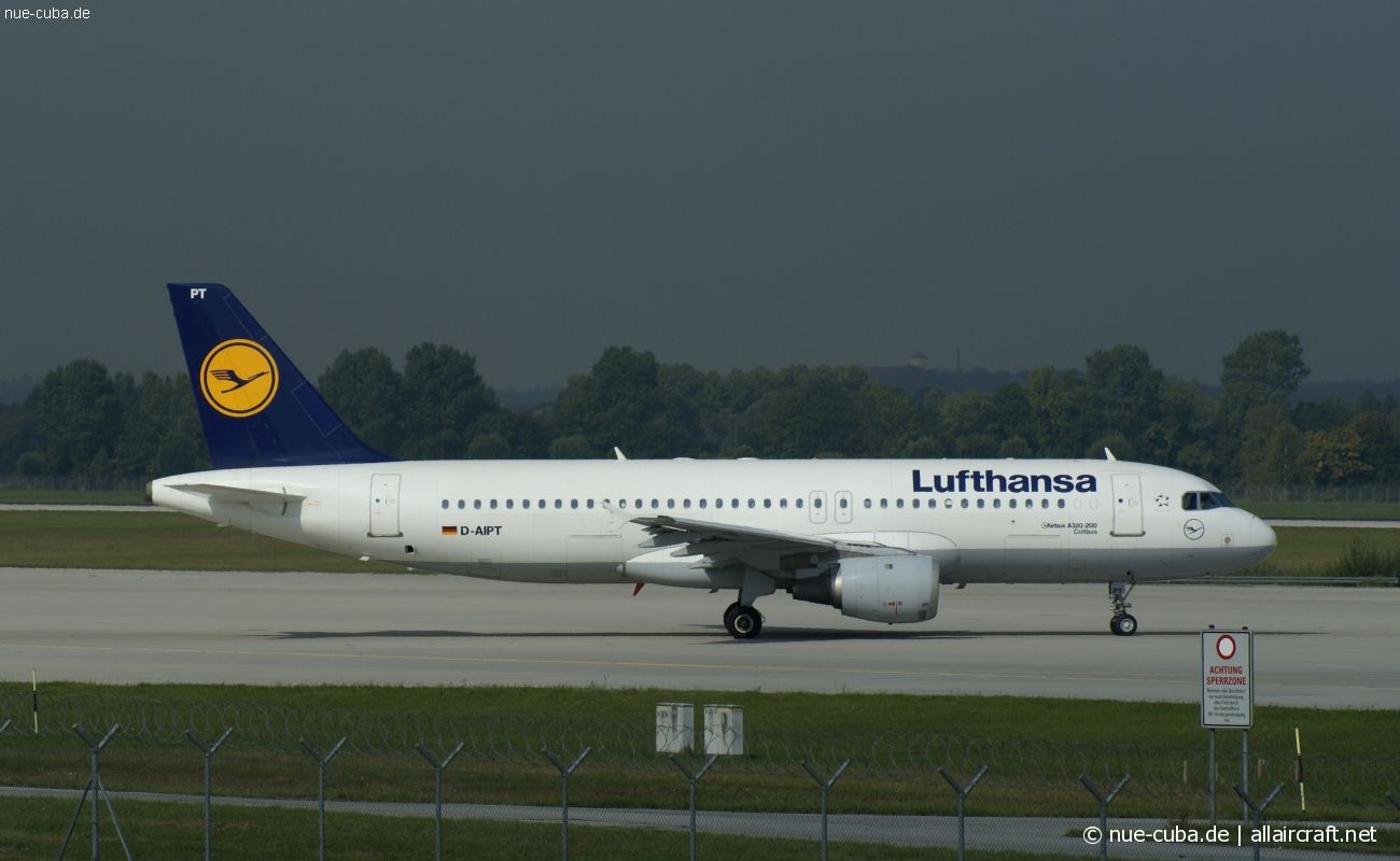 D-AIPT (117) 1990 Airbus A320-211