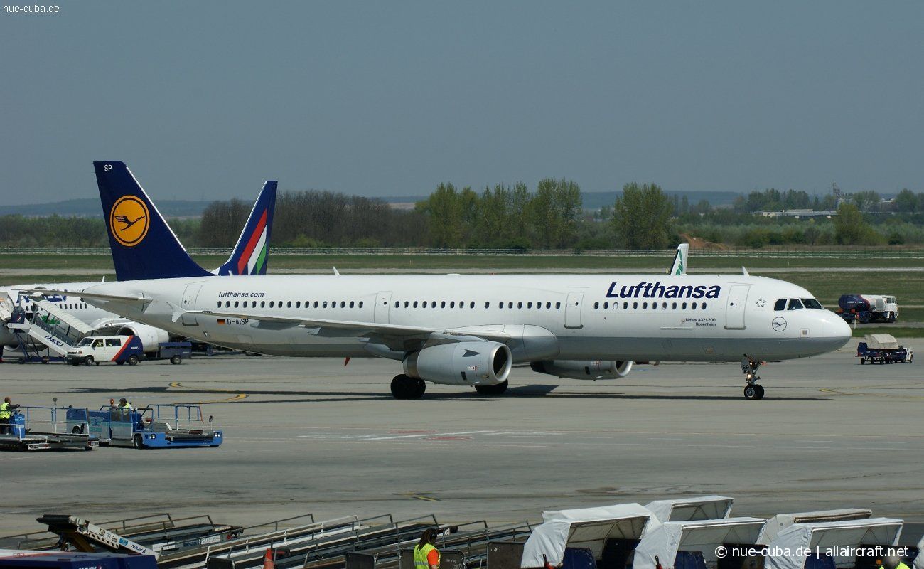 D-AISP (3864) 2009 Airbus A321-231