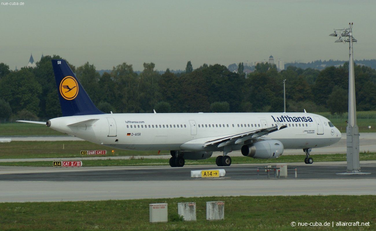 D-AISR (3987) 2009 Airbus A321-231