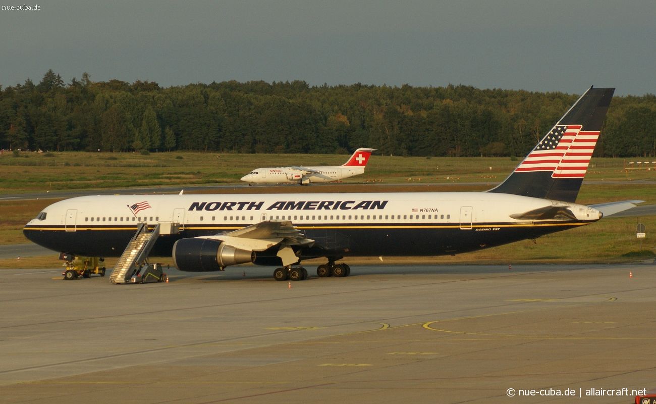 N767NA (27569) 1996 Boeing 767-324ER
