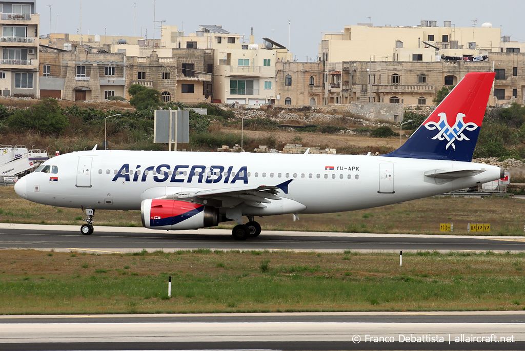 YU-APK (2032) 2003 Airbus A319-132