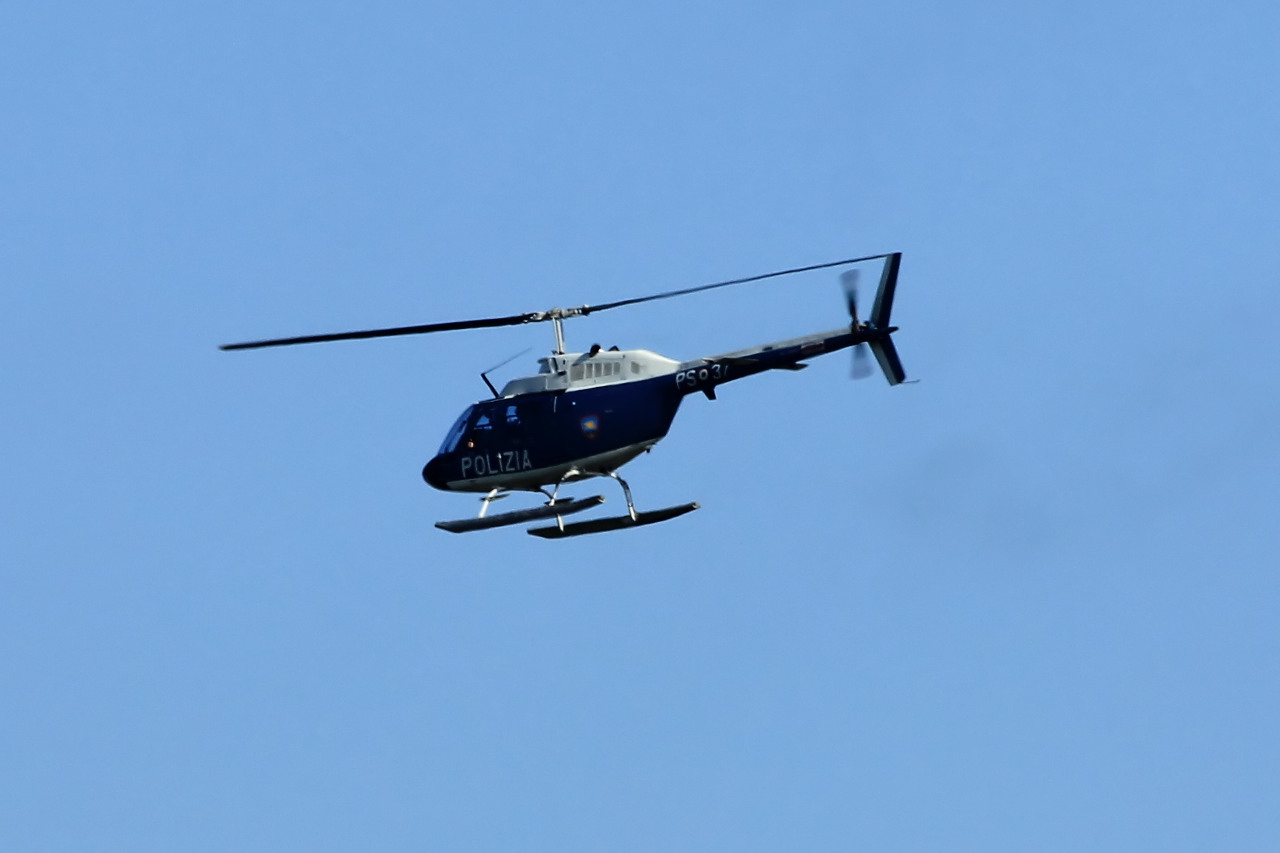 PS-37 (9061) Agusta/Bell AB-206A-1