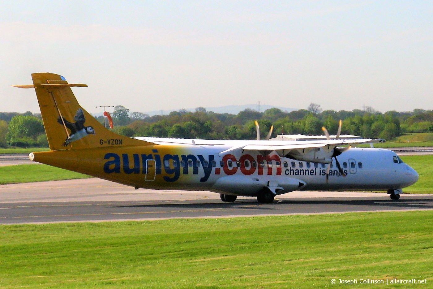 G-VZON (853) 2009 ATR 72-500