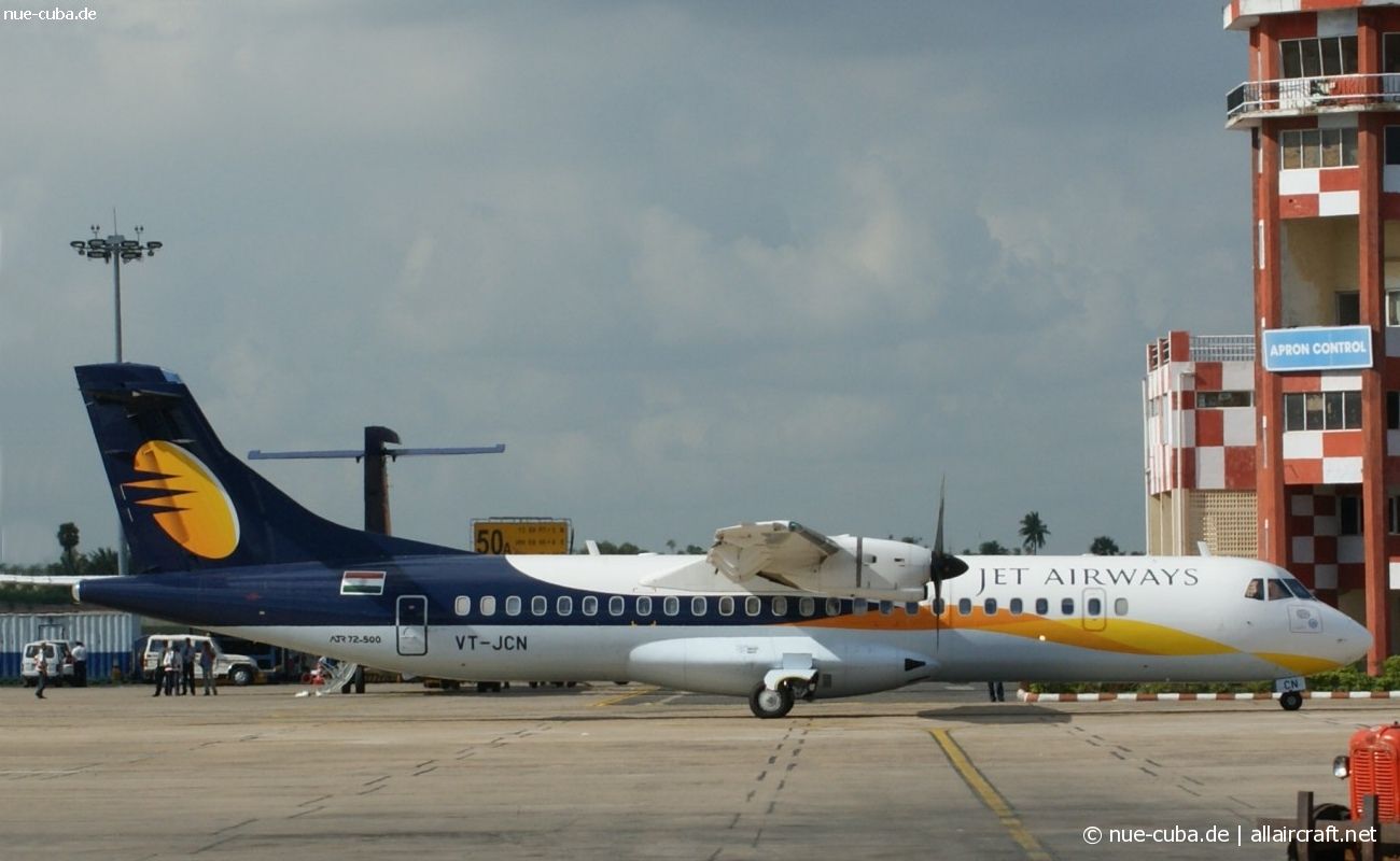 VT-JCN (825) 2008 ATR-72-500