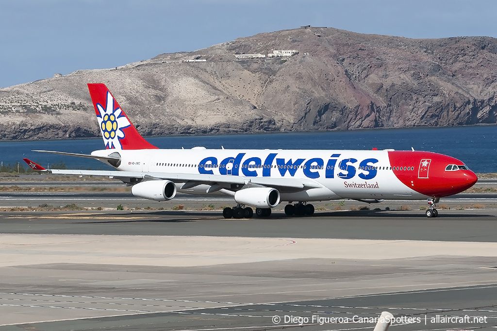HB-JMC (546) 2003 Airbus A340-313