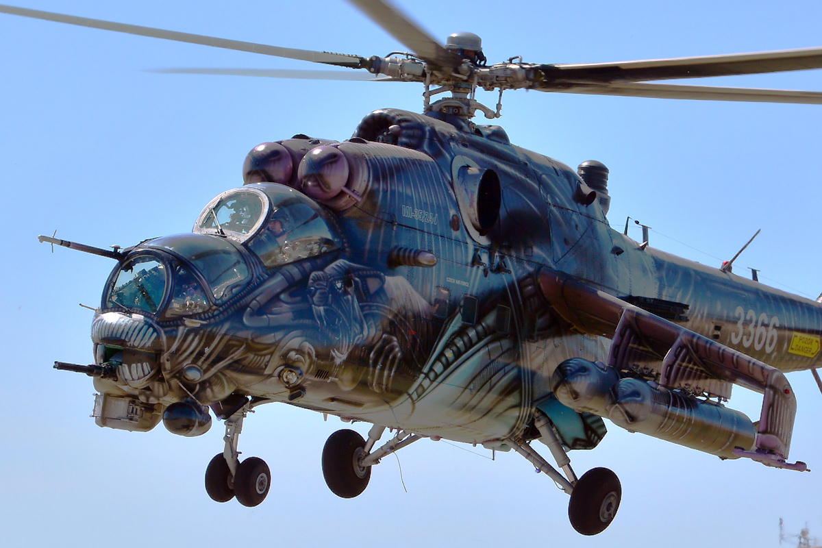 3366 ( 203366 ) 2005 Mil Mi-35 Hind E