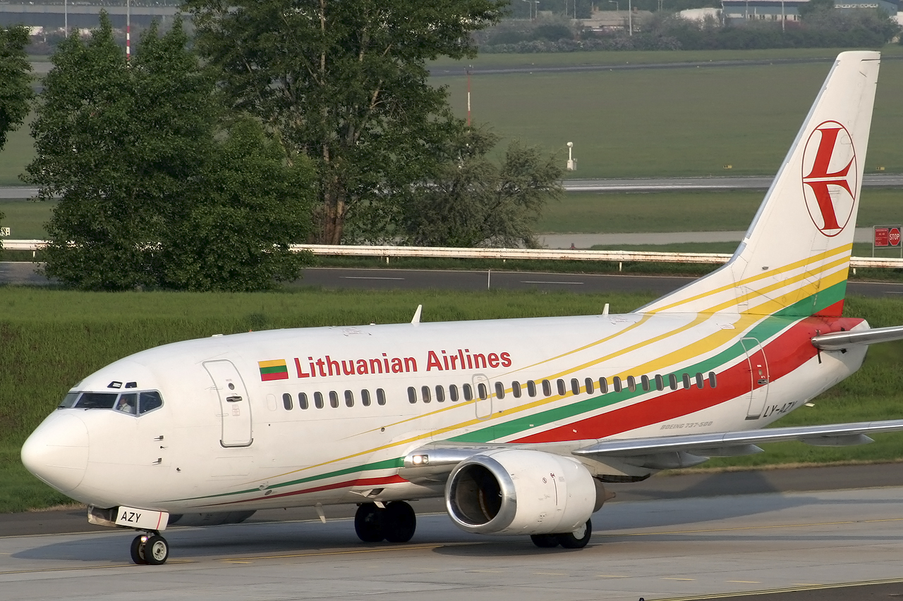 LY-AZY (26287) 1993 Boeing 737-548