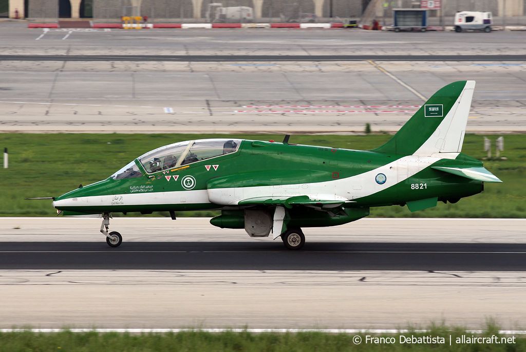 8821 (6Y012) British Aerospace Hawk Mk.65A
