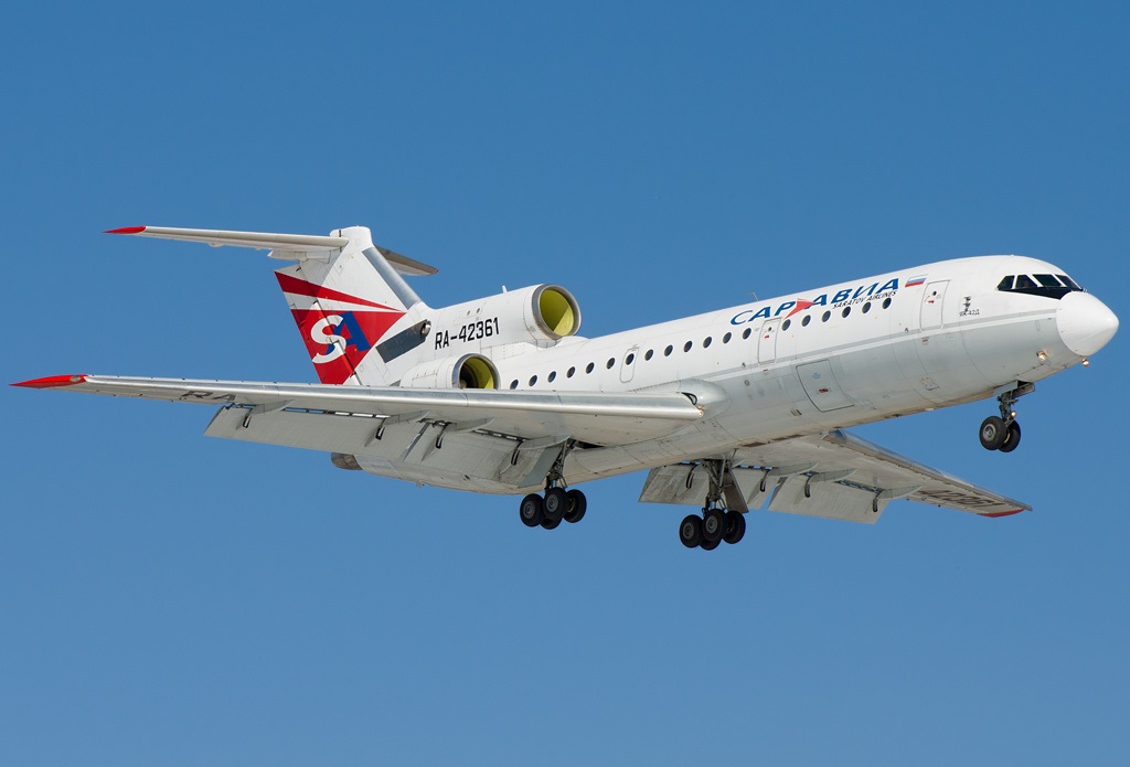 RA-42361 (4520423811427) 1988 Yakovlev Yak-42D