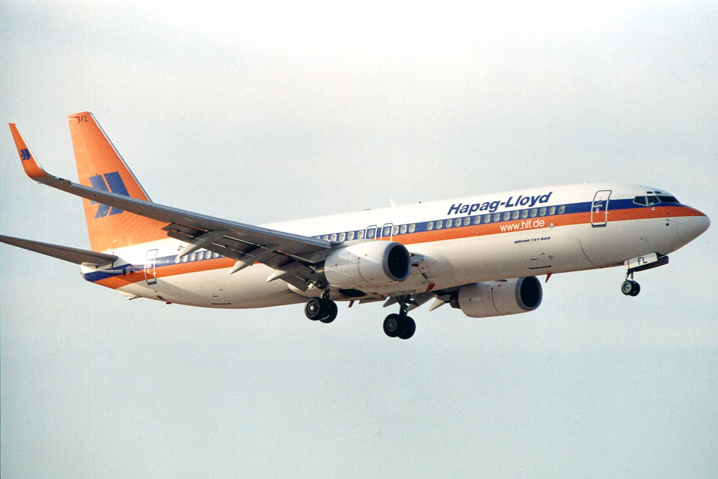 D-AHFL (27985) 2000 Boeing 737-8K5(WL)