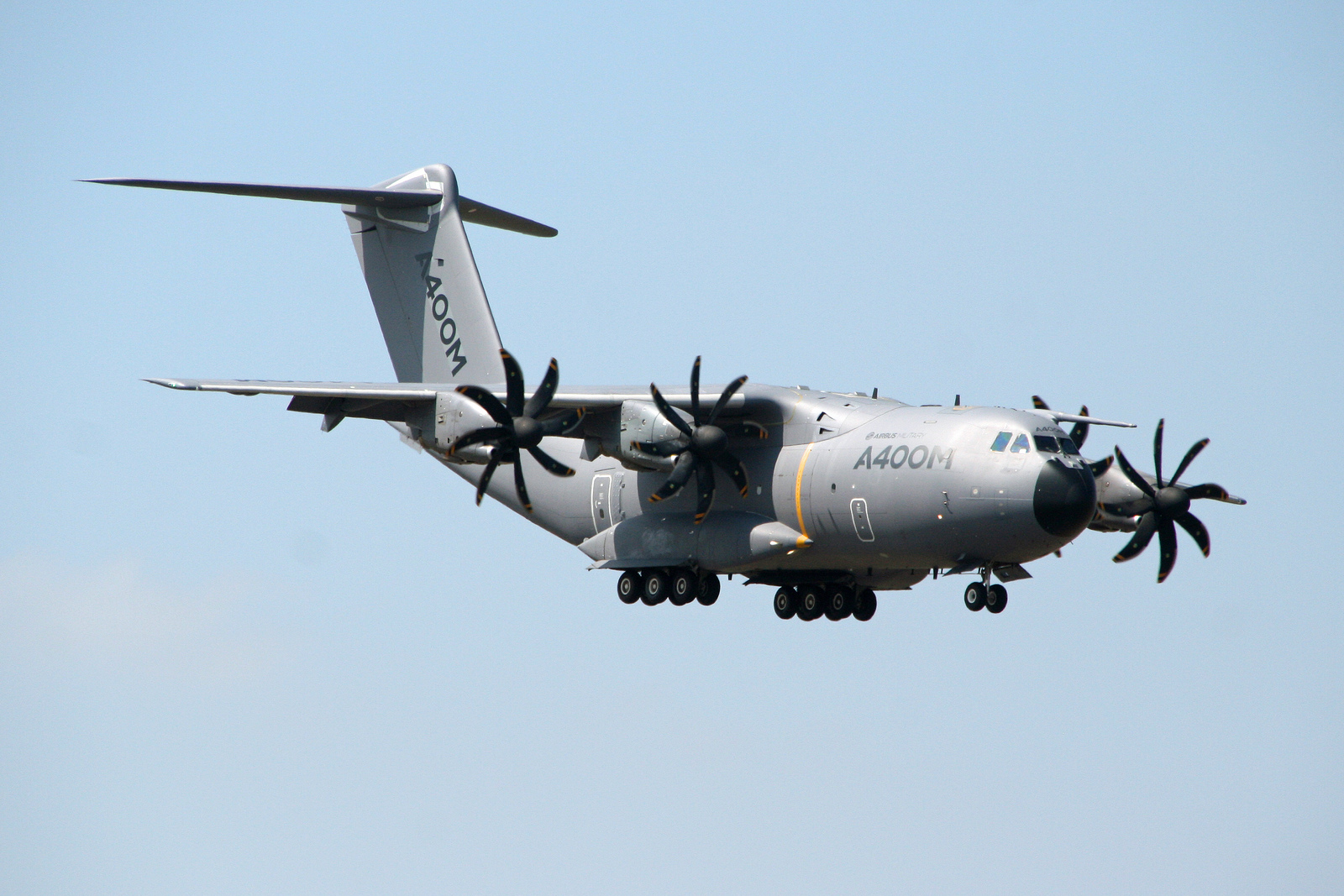 F-WWMZ (006) 2011 Airbus A400M-180