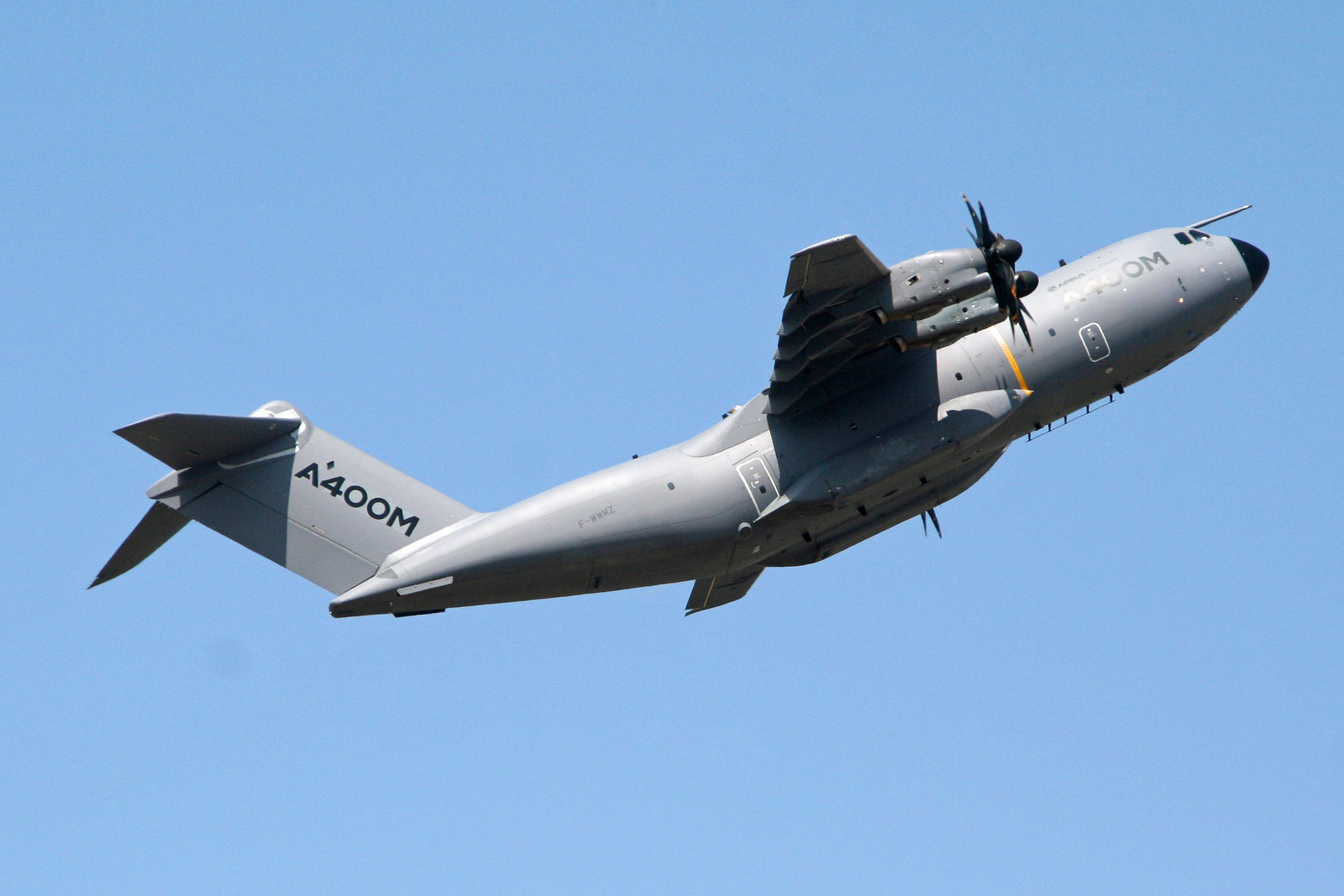 F-WWMZ (006) 2011 Airbus A400M-180