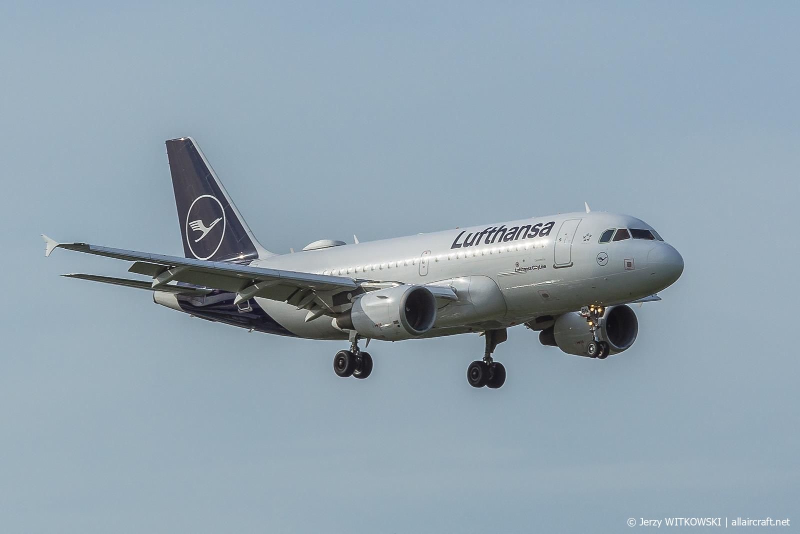D-AIBN (2416) 2005 Airbus A319-112