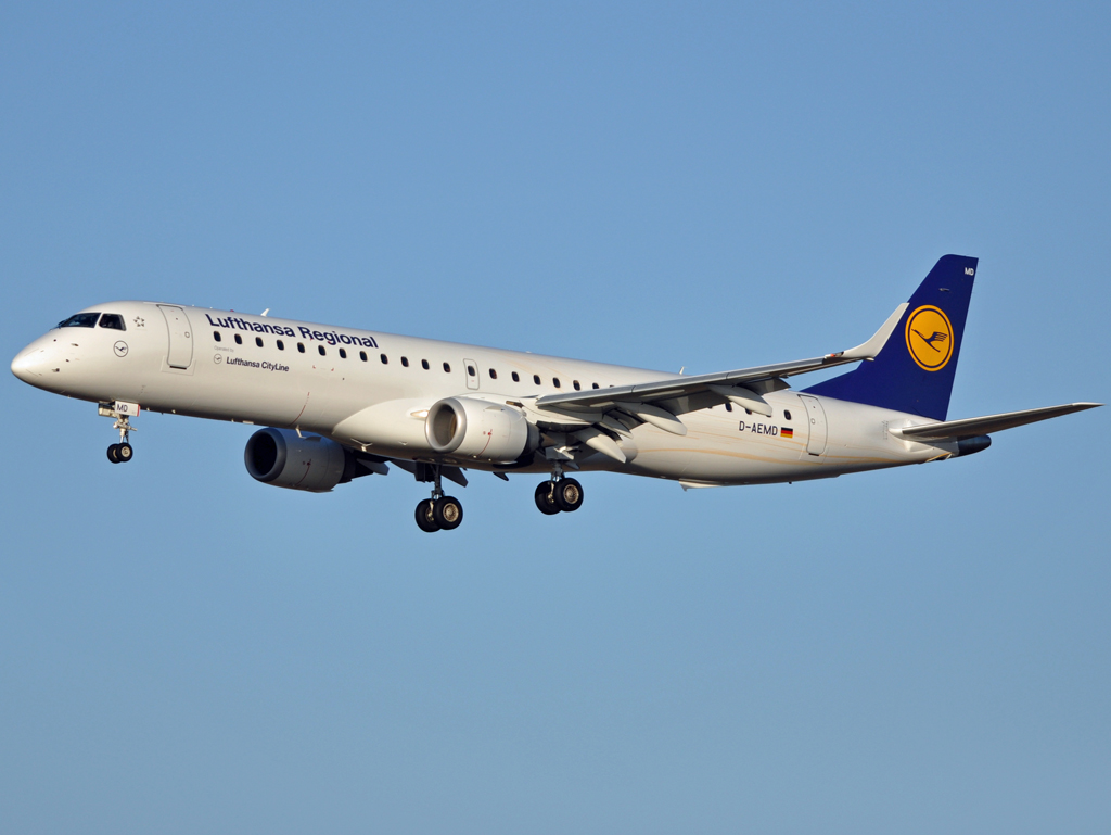 D-AEMD (cn 19000305) Embraer 190-200LR