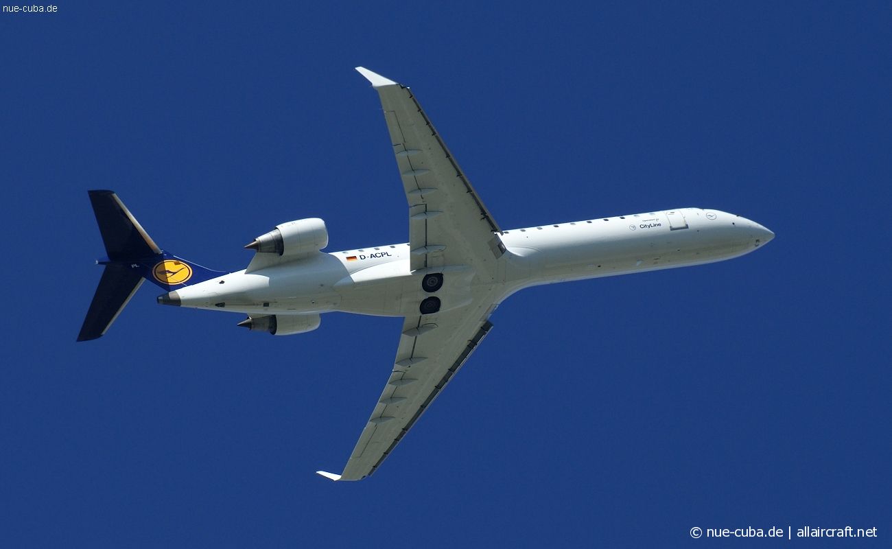 D-ACPL (10076) 2003 Bombardier CRJ-701ER