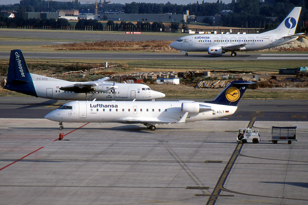 D-ACLT (7093) 1995 Bombardier CRJ-100LR