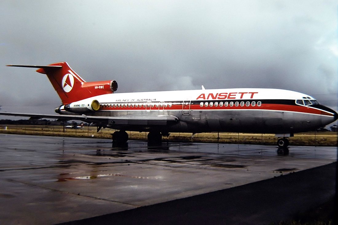 VH-RME (cn 18743) Boeing 727-77
