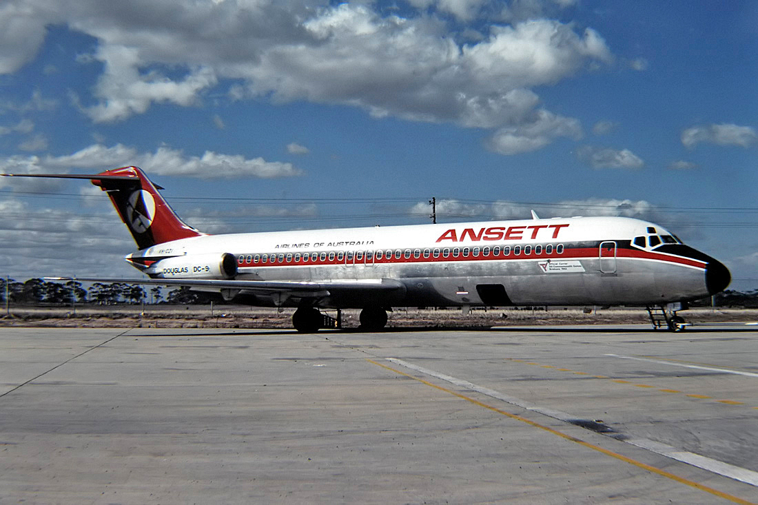VH-CZI · McDonnell Douglas DC-9-31 · (MEL / YMML)