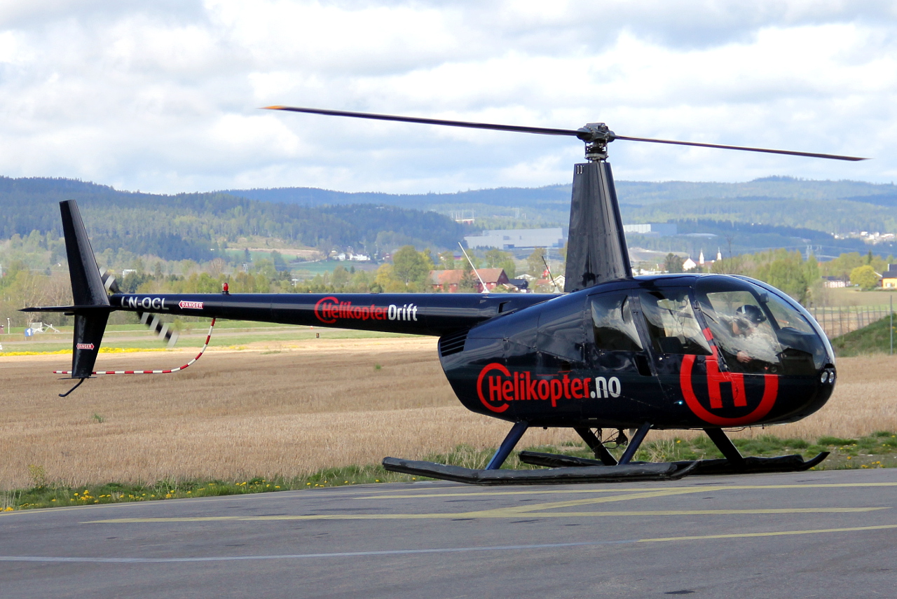 LN-OCL · Robinson R44 Raven II · (ENKJ)