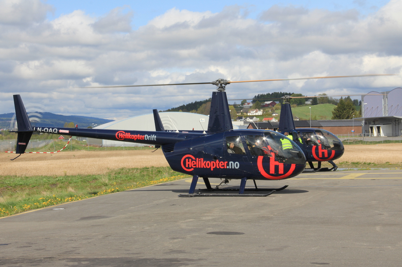 LN-OAQ, (cn 12623), Robinson R44 Raven II